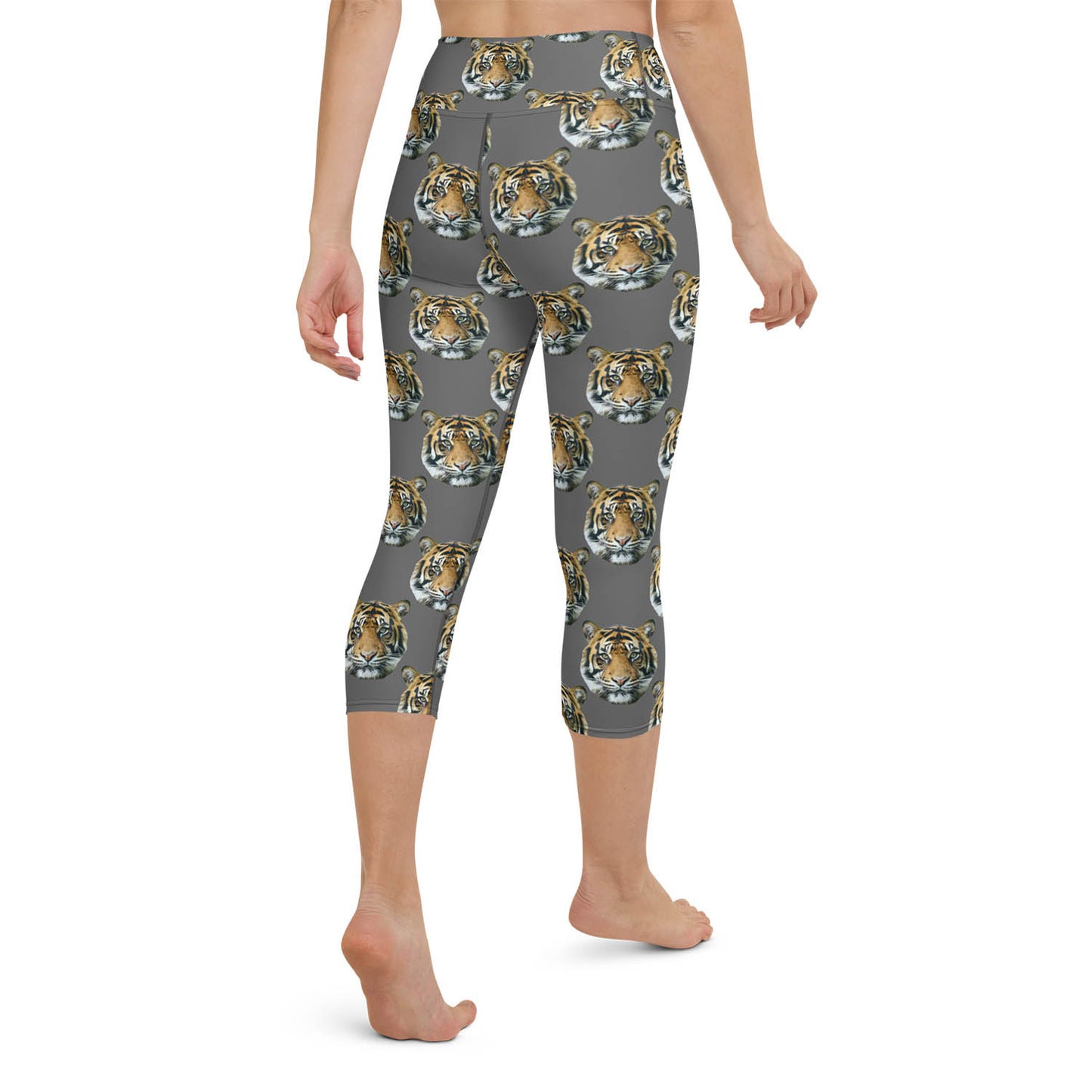 Tiger Face High Waisted Capri Workout Leggings in Grey