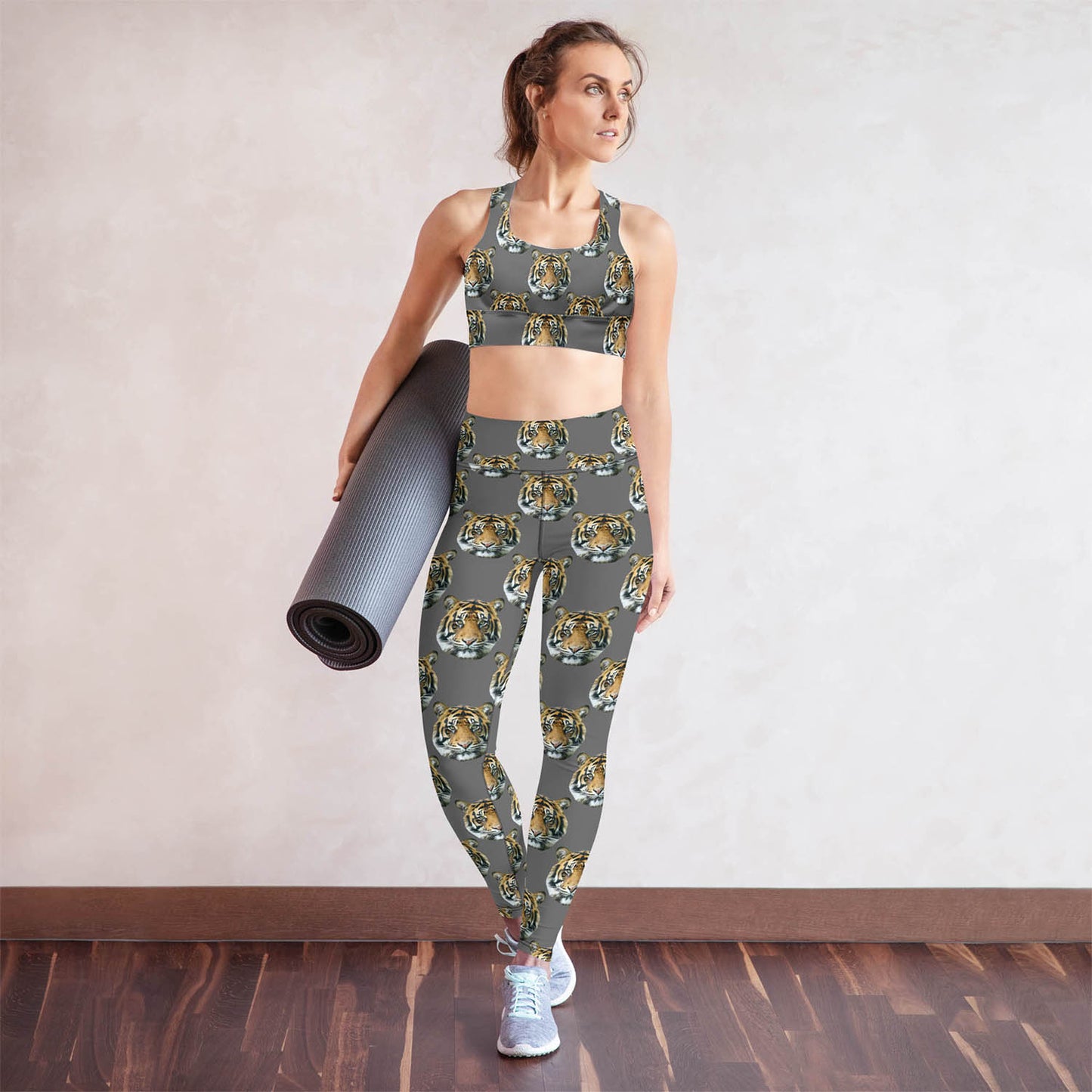 Tiger Face High Waisted Workout Leggings in Grey
